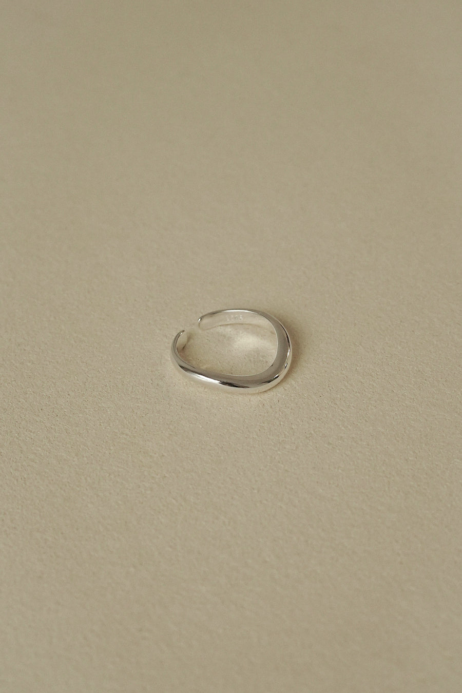 Soren Medium Sculptural Adjustable Ring
